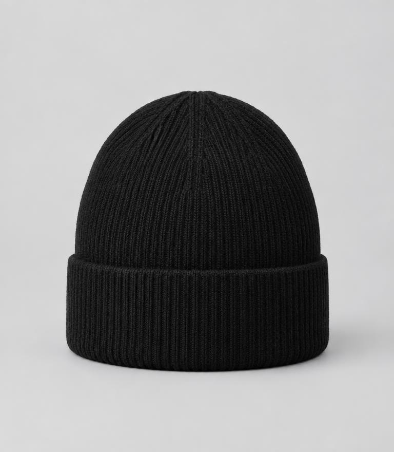 Beanie rajut hitam